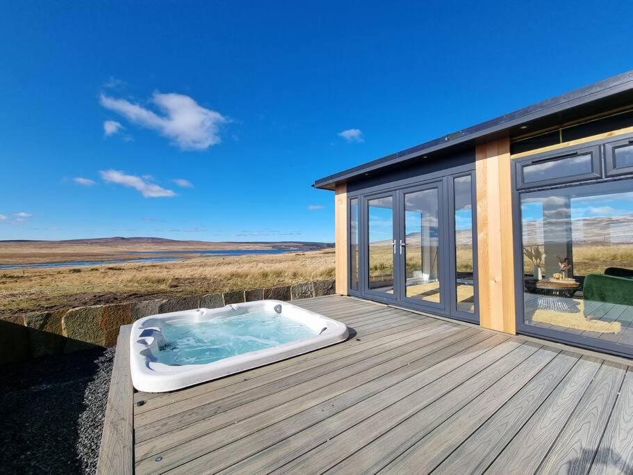 Torran Cottage - Views, Exclusivity & Tranquility Halkirk Екстериор снимка